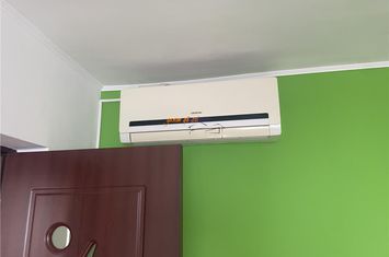 Apartament 3 camere de vanzare SUD - Vrancea anunturi imobiliare Vrancea