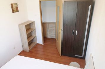 Apartament 3 camere de vanzare CETATII - Timis anunturi imobiliare Timis