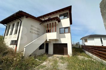 Vilă - 4 camere de vanzare DEZMIR - Cluj anunturi imobiliare Cluj