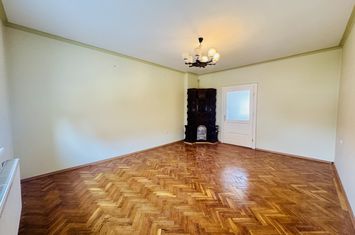 Vilă - 5 camere de vanzare SEICA MARE - Sibiu anunturi imobiliare Sibiu