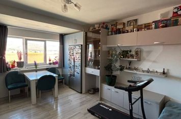 Apartament 2 camere de vanzare FLORESTI - Cluj anunturi imobiliare Cluj