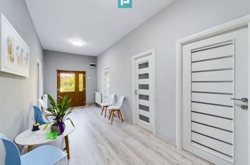 Proprietate multifuncțională într-o locație Centrală anunturi imobiliare Arad
