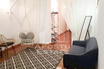 Apartament cu 2 camere , 66 mp , centrală proprie, zona Ultracentrala anunturi imobiliare Arad