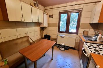 Apartament 3 camere de vanzare IASI - Iasi anunturi imobiliare Iasi