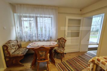 Vilă - 3 camere de vanzare BACIU - Cluj anunturi imobiliare Cluj