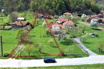 Casă - 3 camere de vanzare BUCURESCI - Hunedoara anunturi imobiliare Hunedoara