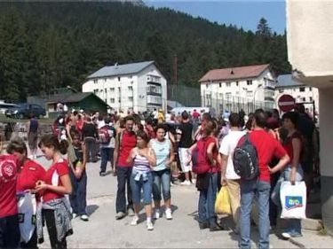 Turiştii români în România sunt de patru ori mai mulţi decât cei străini