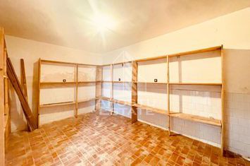 Spatiu comercial - zona Piata Catedralei anunturi imobiliare Arad