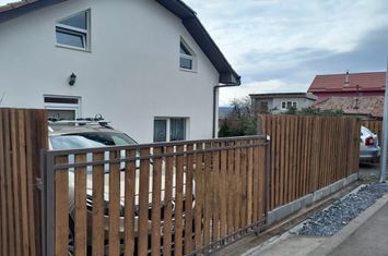 Vilă - 4 camere de vanzare DAMBUL ROTUND - Cluj anunturi imobiliare Cluj