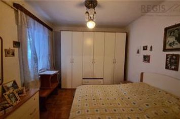 Apartament 4 camere de vanzare 15 NOIEMBRIE - Brasov anunturi imobiliare Brasov