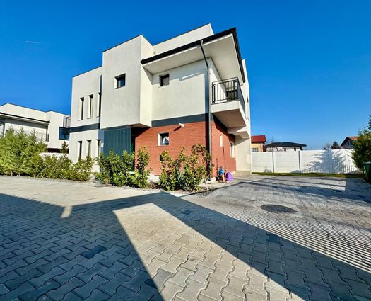 Vilă 4 cam Otopeni, 131 mp, P+1