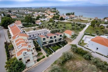 Apartament nou pe 2 nivele, 61.10 mp — Skala Rachoniou anunturi imobiliare Grecia