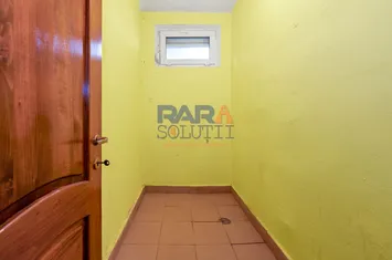 Apartament cu 3 camere, două băi, 77 mp anunturi imobiliare Neamt