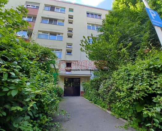 Apartament 3 camere Piata Sudului, 58 mp