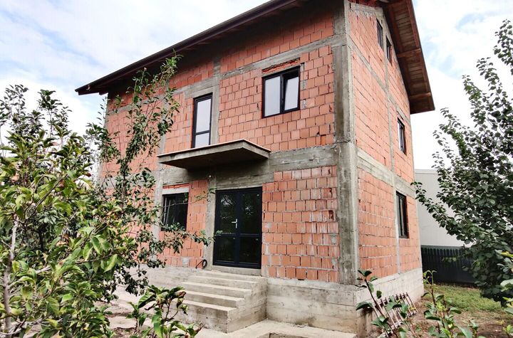 Bragadiru Soseaua Alexandriei casa 240 mp utili, 420 mp teren 11 km Piata Unirii anunturi imobiliare Bucuresti