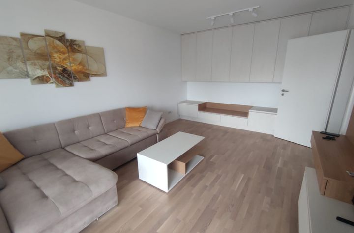 Apartament 2 camere de inchiriat BRASOV - Brasov anunturi imobiliare Brasov