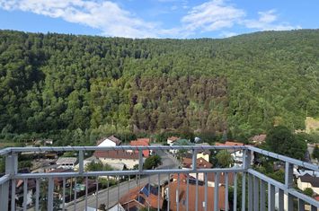 Apartament de vanzare in Sinaia cu view superb anunturi imobiliare Prahova