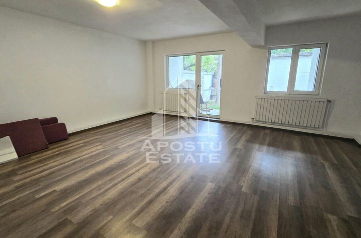 Duplex cu 5 camere si 3 bai, centrala proprie, zona Lipovei anunturi imobiliare Timis