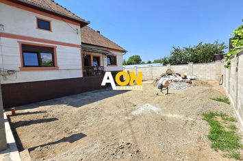 Casă semifinisată, 4 camere, 350 mp teren, la asfalt, zona Centru anunturi imobiliare Alba