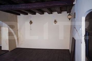 Vilă - 12 camere de vanzare BISTRITA - Bistrita-Nasaud anunturi imobiliare Bistrita-Nasaud