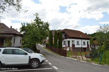 Nucsoara - Casa cu teren 600 mp anunturi imobiliare Arges