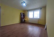 200 €, Birou