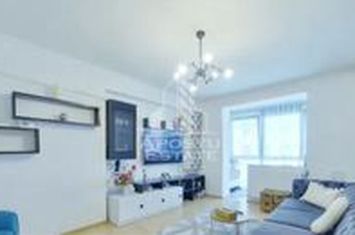 Apartament 3 camere, la cheie -ultracentral, Piata Mihai Viteazu anunturi imobiliare Arad