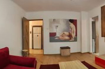 Calea Victoriei -Amzei, 2 camere renovat, mobilat elegant anunturi imobiliare Bucuresti