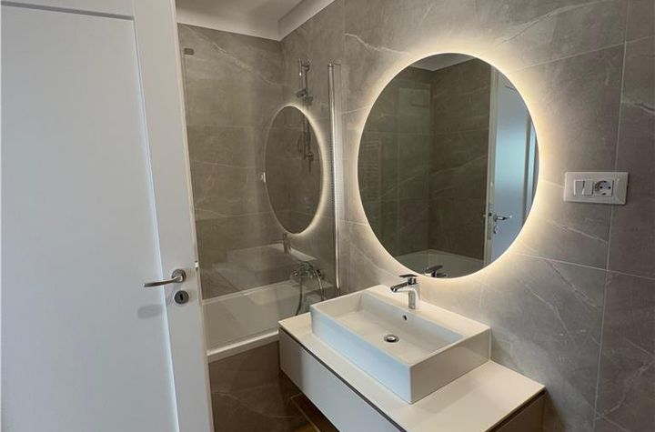 Apartament 3 camere de inchiriat ASTRA - Brasov anunturi imobiliare Brasov