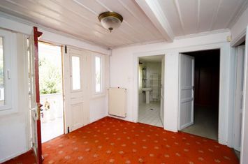 Casă neoclasică 220 mp în centrul Drama anunturi imobiliare Grecia