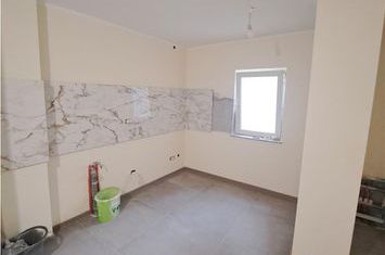 Apartament 3 camere de vanzare COMPLEX STUDENTESC - Timis anunturi imobiliare Timis