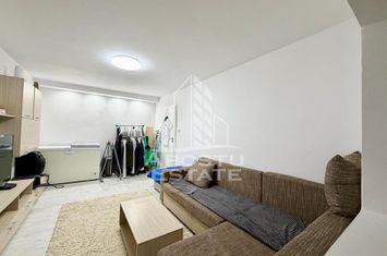 Apartament cu 4 camere,boxa, centrala proprie, Zona Lipovei Timisoara anunturi imobiliare Timis