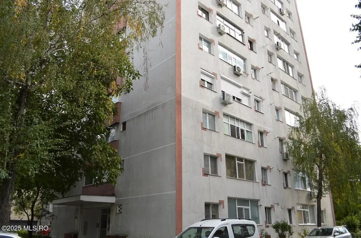 Calea bucuresti - Ramada - Apartament 3 camere, 62 mp, etaj 6 anunturi imobiliare Arges