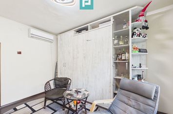 Garsonieră cochetă centrală anunturi imobiliare Arad