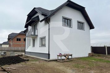 Vilă - 5 camere de vanzare DOBRENI - Giurgiu anunturi imobiliare Giurgiu