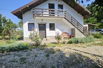 Casă - 4 camere de vanzare TARGOVISTE - Dambovita anunturi imobiliare Dambovita