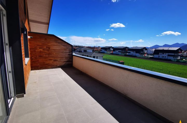 Apartament 3 camere de vanzare BARTOLOMEU - Brasov anunturi imobiliare Brasov
