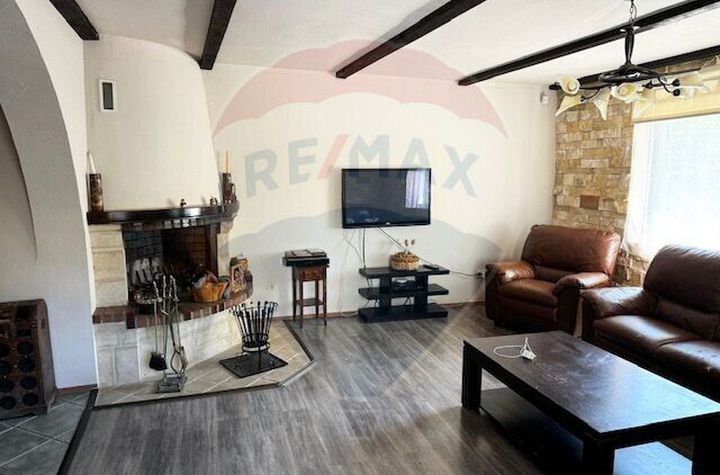 Vila si casa de vacanta Sibiel anunturi imobiliare Sibiu