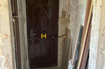 Investitie ap 2 camere Straja necesita renovare anunturi imobiliare Bucuresti