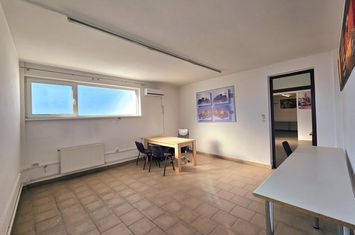 Spațiu comercial de inchiriat TEREZIAN - Sibiu anunturi imobiliare Sibiu