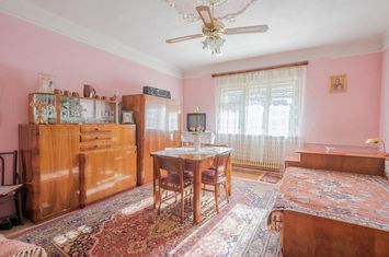 Casă - 10 camere de vanzare CISNADIE - Sibiu anunturi imobiliare Sibiu