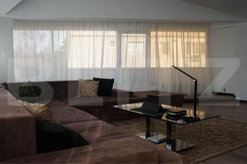 Apartament 5 camere de vanzare SUCEAVA - Suceava anunturi imobiliare Suceava
