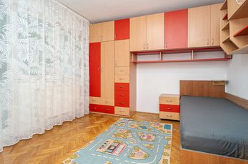 Pd Ros-Pd Piatra Iasi, inchiriere apartament 3 camere anunturi imobiliare Iasi