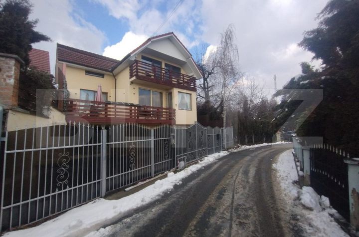 Casă - 5 camere de vanzare BISTRITA - Bistrita-Nasaud anunturi imobiliare Bistrita-Nasaud