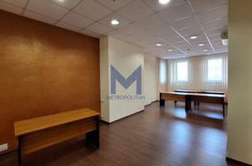 Spațiu birouri 30 mp Piața Cipariu, cheltuieli incluse anunturi imobiliare Cluj