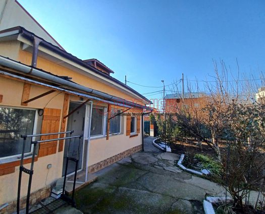 Casă 3 cam Piata Sudului, 80 mp, P+M