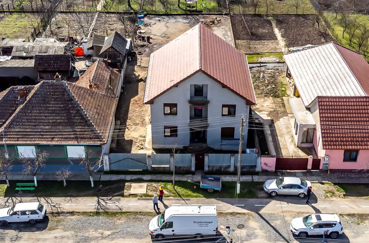 Vilă - 6 camere de vanzare CENTRAL - Arad anunturi imobiliare Arad
