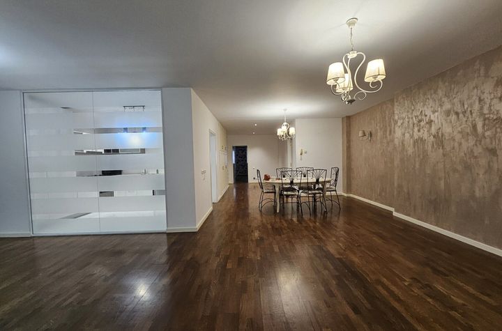 DISPONIBIL 3 CAMERE CU GRADINA PROPRIE -ȘCOALA AMERICANĂ! anunturi imobiliare Bucuresti