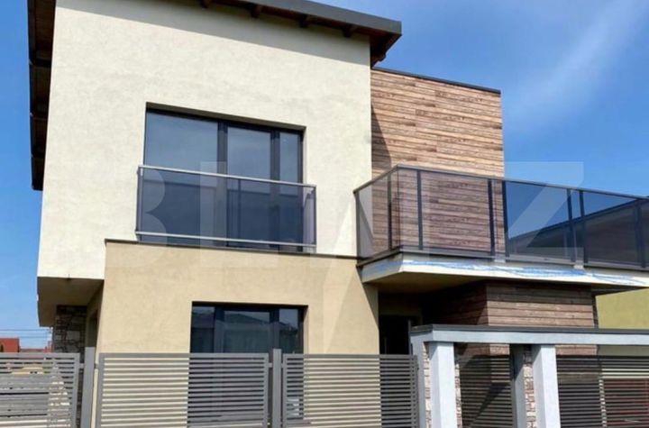 Vilă - 5 camere de vanzare FLORESTI - Cluj anunturi imobiliare Cluj