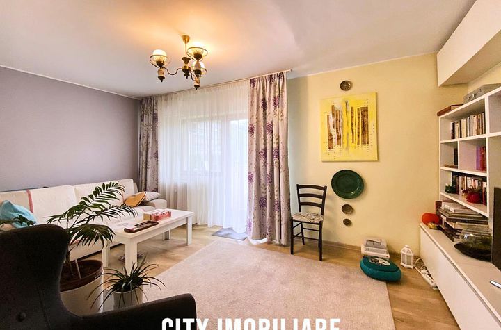 Apartament 3 camere de vanzare ZORILOR - Cluj anunturi imobiliare Cluj